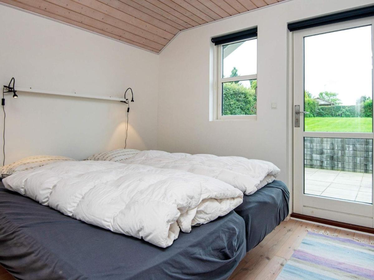 8 Person Holiday Home In Haderslev Kelstrup Strand Exteriör bild