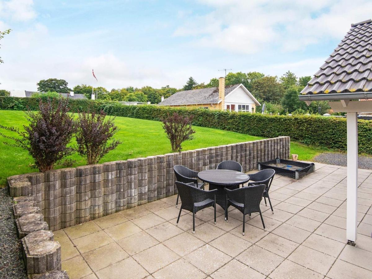 8 Person Holiday Home In Haderslev Kelstrup Strand Exteriör bild